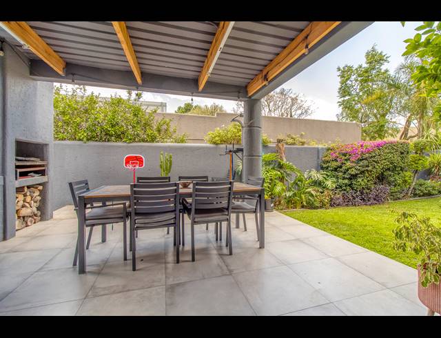 3 BEDROOM HOUSE FOR SALE IN CEDAR LAKES